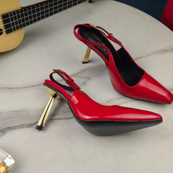 High Heel Slingback Pump (حذاء بامب بسير خلفي بكعب عالٍ)