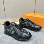 LV Sneakers Shoes ( حذاء “لوي سنيكرز) - Image 3