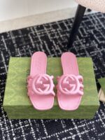 G flip-flops  ( ج شبشب بإصبع بتصمي )