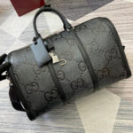 Small Jumbo Duffle Bag (حقيبة سفر صغيرة بشعار جامبو) - Image 6