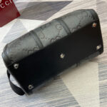 Small Jumbo Duffle Bag (حقيبة سفر صغيرة بشعار جامبو) - Image 10
