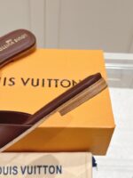 LV Flat Mule ( حذاء الوي فلات ميول ) - Image 8