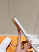 LV Flat Mule ( حذاء الوي فلات ميول ) - Image 6