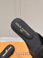 LV Flat Mule ( حذاء الوي فلات ميول ) - Image 4