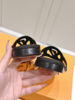LV Flat Mule ( حذاء الوي فلات ميول ) - Image 5