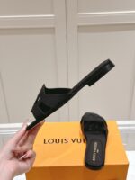 LV Flat Mule ( حذاء الوي فلات ميول ) - Image 9