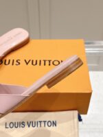 LV Flat Mule ( حذاء الوي فلات ميول ) - Image 3