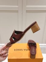 LV Flat Mule ( حذاء الوي فلات ميول ) - Image 3