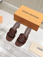 LV Flat Mule ( حذاء الوي فلات ميول ) - Image 6
