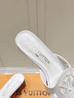 LV Flat Mule ( حذاء الوي فلات ميول ) - Image 8