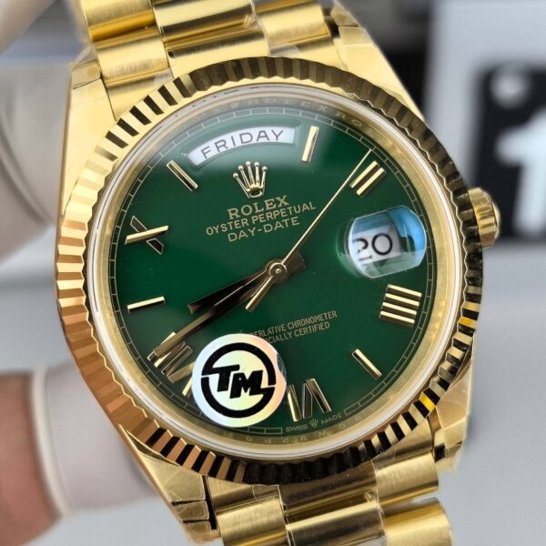 Day-Date 40  داي-ديت