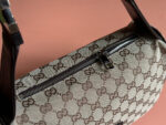Original Canvas Belt Bag (حقيبة خصر  أصلي) - Image 6