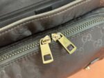 Nylon Messenger Bag (حقيبة ساعي من النايلون بنمط ) - Image 3