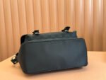 Nylon Messenger Bag (حقيبة ساعي من النايلون بنمط ) - Image 7