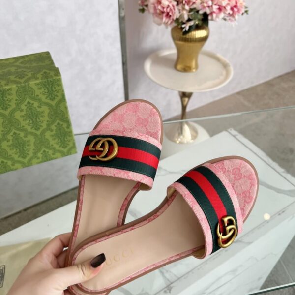 G Slide Sandal (صندل سلايد G)