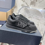D Casual Sneakers ( دي حذاء كاجوال سنيكرز) - Image 3