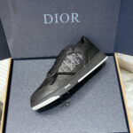 D Casual Sneakers ( دي حذاء كاجوال سنيكرز) - Image 2