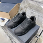 D Casual Sneakers ( دي حذاء كاجوال سنيكرز)