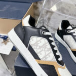 D Casual Sneakers ( دي حذاء كاجوال سنيكرز) - Image 2
