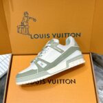 LV Trainer Sneaker (حذاء “لوي ترينر سنيكرز) - Image 6