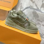 LV Trainer Sneaker (حذاء “لوي ترينر سنيكرز) - Image 8