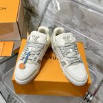 LV Trainer Sneaker (حذاء “لوي ترينر سنيكرز) - Image 7