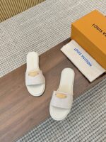 LV Isola Flat Mule  (حذاء لوي آيزولا فلات ميول) - Image 5