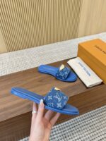 LV Isola Flat Mule  (حذاء لوي آيزولا فلات ميول) - Image 2