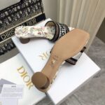 D Dway Heeled Slide (دي دواي بكعب صندل) - Image 6