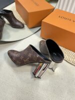 LV High-Heeled Sandals (لوي بكعب عالٍ مُرصّع صندل ) - Image 2