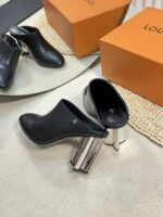 LV High-Heeled Sandals (لوي بكعب عالٍ مُرصّع صندل ) - Image 7