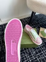 Canvas Shoes (أحذية قماشية) - Image 3