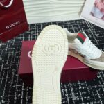 G Retro Sneakers (حذاء ريترو كلاسيكي G) - Image 2