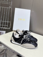 D Graffiti Sketch Shoes (أحذية دي غرافيتي سكتش) - Image 8