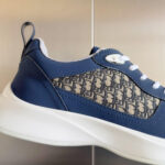 D Casual Sneakers ( دي حذاء كاجوال سنيكرز) - Image 2