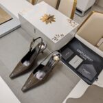 Curved High Heel (كعب عالٍ منحني) - Image 5