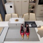 Curved High Heel (كعب عالٍ منحني) - Image 3