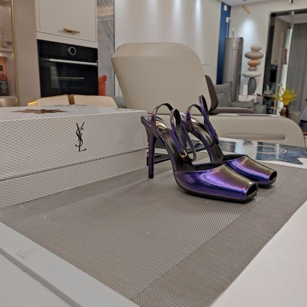 Peep-Toe Heel Sandals ( مقدمة مفتوحة كعب ويدج صندل)