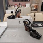 Peep-Toe Heel Sandals ( مقدمة مفتوحة كعب ويدج صندل) - Image 4