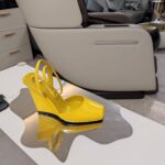 Peep-Toe Heel Sandals ( مقدمة مفتوحة كعب ويدج صندل) - Image 3