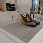 Peep-Toe Heel Sandals ( مقدمة مفتوحة كعب ويدج صندل)