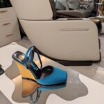 Peep-Toe Heel Sandals ( مقدمة مفتوحة كعب ويدج صندل) - Image 2