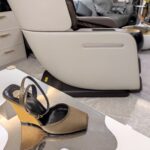 Peep-Toe Heel Sandals ( مقدمة مفتوحة كعب ويدج صندل) - Image 3