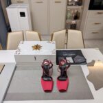 Peep-Toe Heel Sandals ( مقدمة مفتوحة كعب ويدج صندل) - Image 3