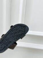 LV Comfort Flat Mule ( حذاء “لوي مسطح مريح ميوول) - Image 2