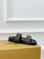 LV Comfort Flat Mule ( حذاء “لوي مسطح مريح ميوول) - Image 9