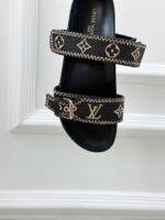 LV Comfort Flat Mule ( حذاء “لوي مسطح مريح ميوول) - Image 6