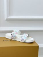 LV Comfort Flat Mule ( حذاء “لوي مسطح مريح ميوول) - Image 9