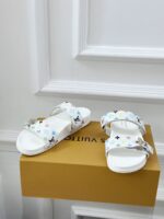 LV Comfort Flat Mule ( حذاء “لوي مسطح مريح ميوول) - Image 7