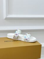 LV Comfort Flat Mule ( حذاء “لوي مسطح مريح ميوول) - Image 8